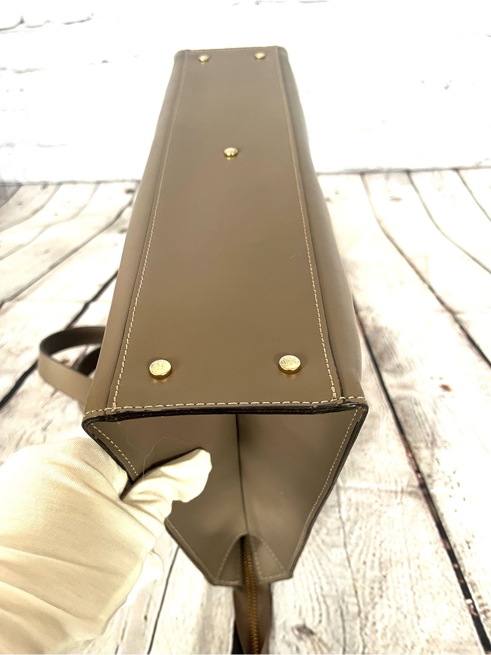 Ripani Italian Leather Work Tote Bag in Taupe / Mushroom - Picture 4 of 7